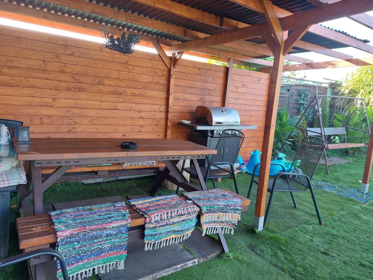 Penzion U Ježů - Ubytování Pasohlávky Exterior foto